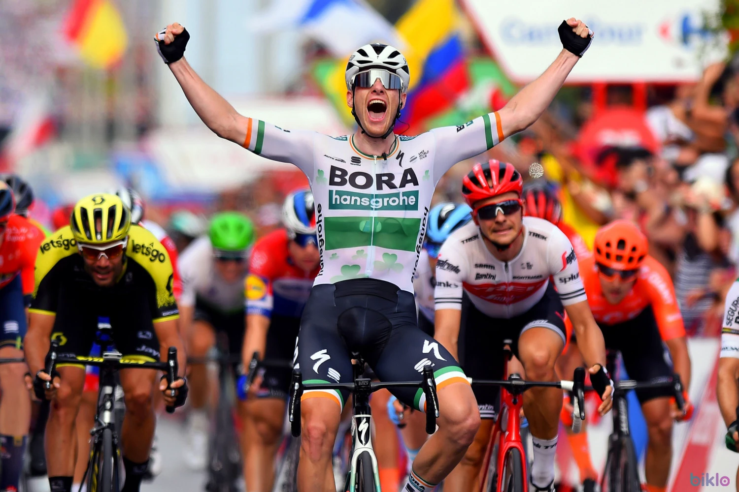 9. Compleu echipament ciclism Sportful Bora Hansgrohe Aero suit
