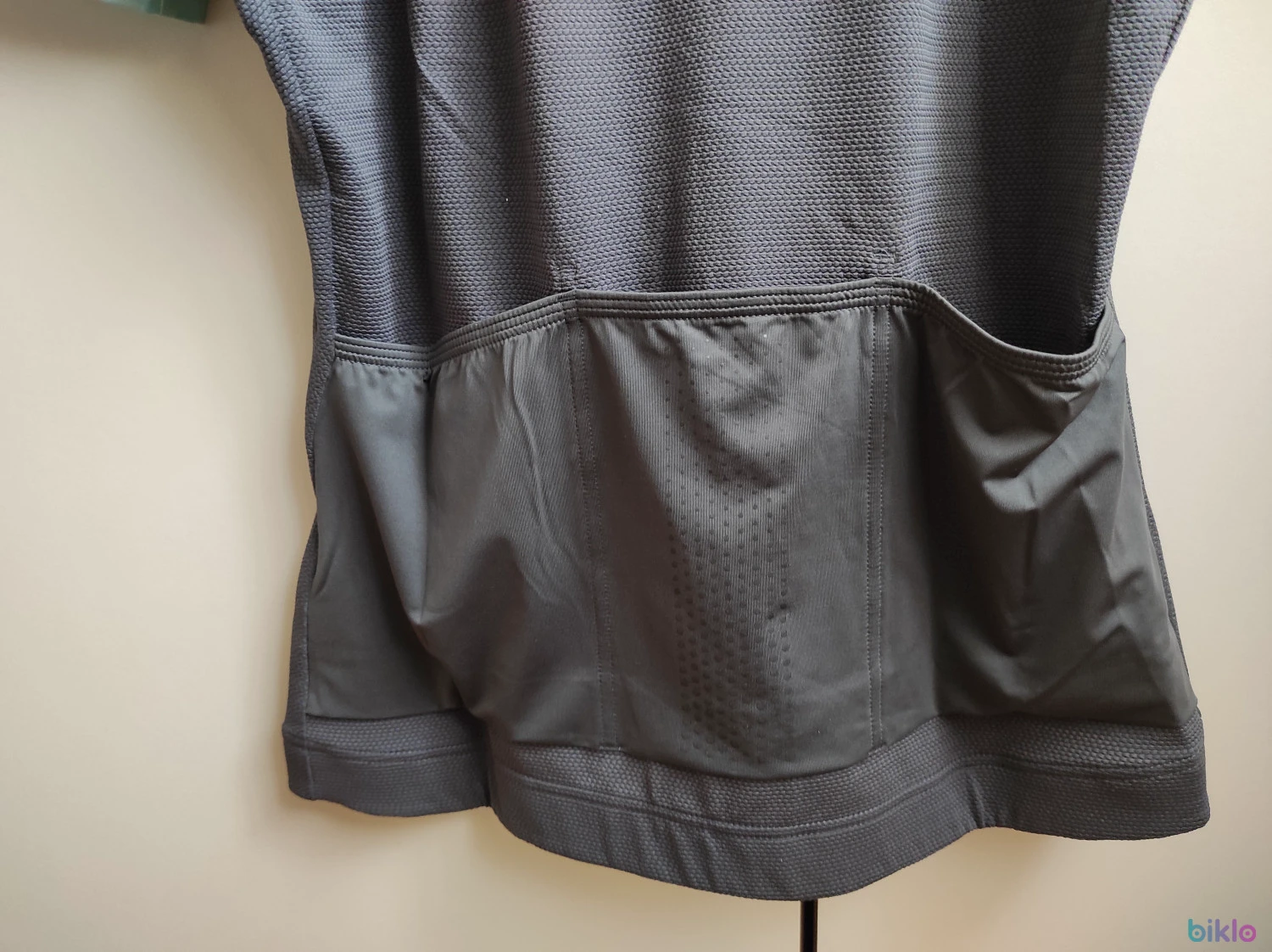 5. Tricou dama Mavic Essential Carbon/Mint marimea M, nou