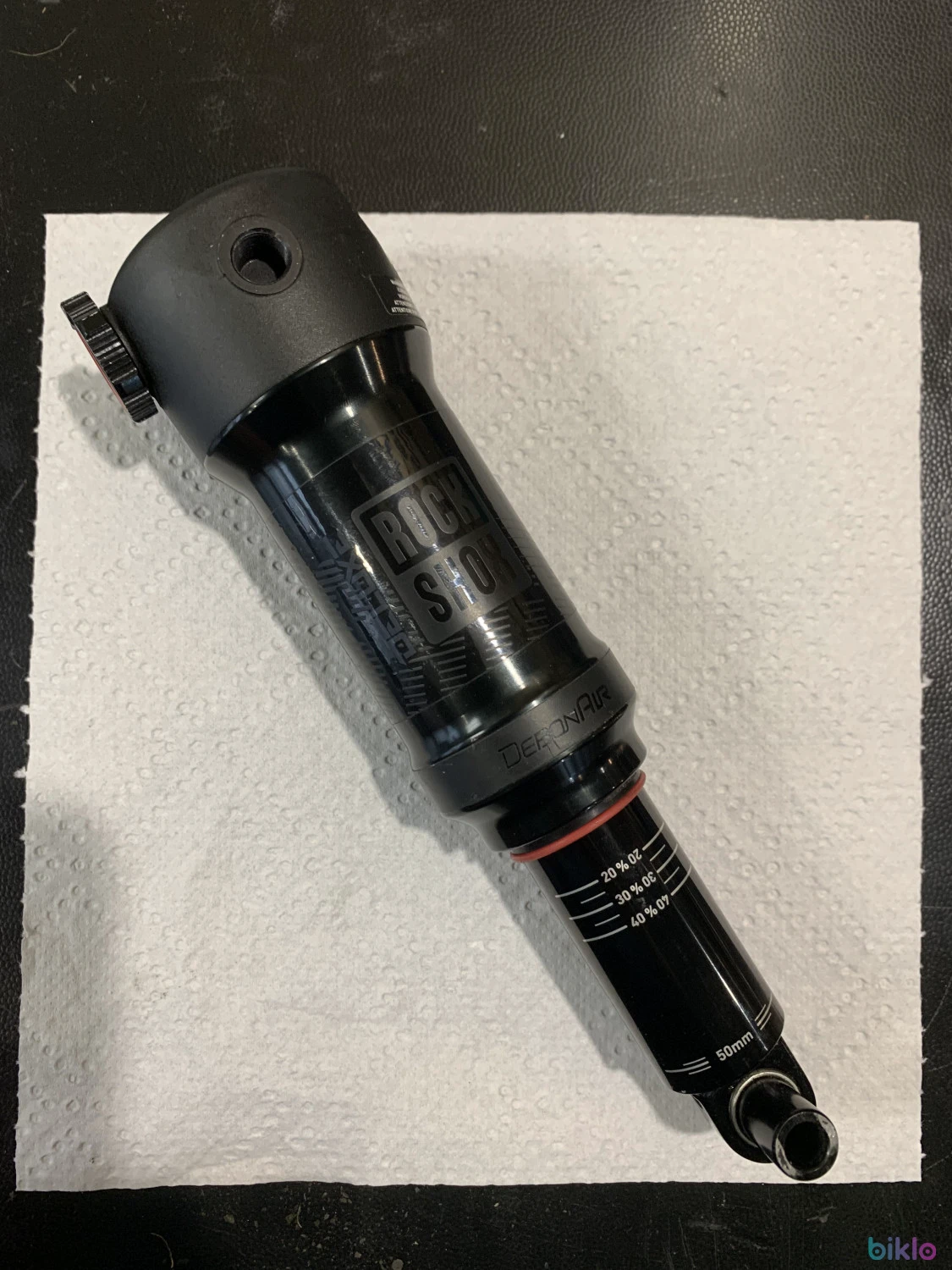 4. Rock Shox Deluxe R