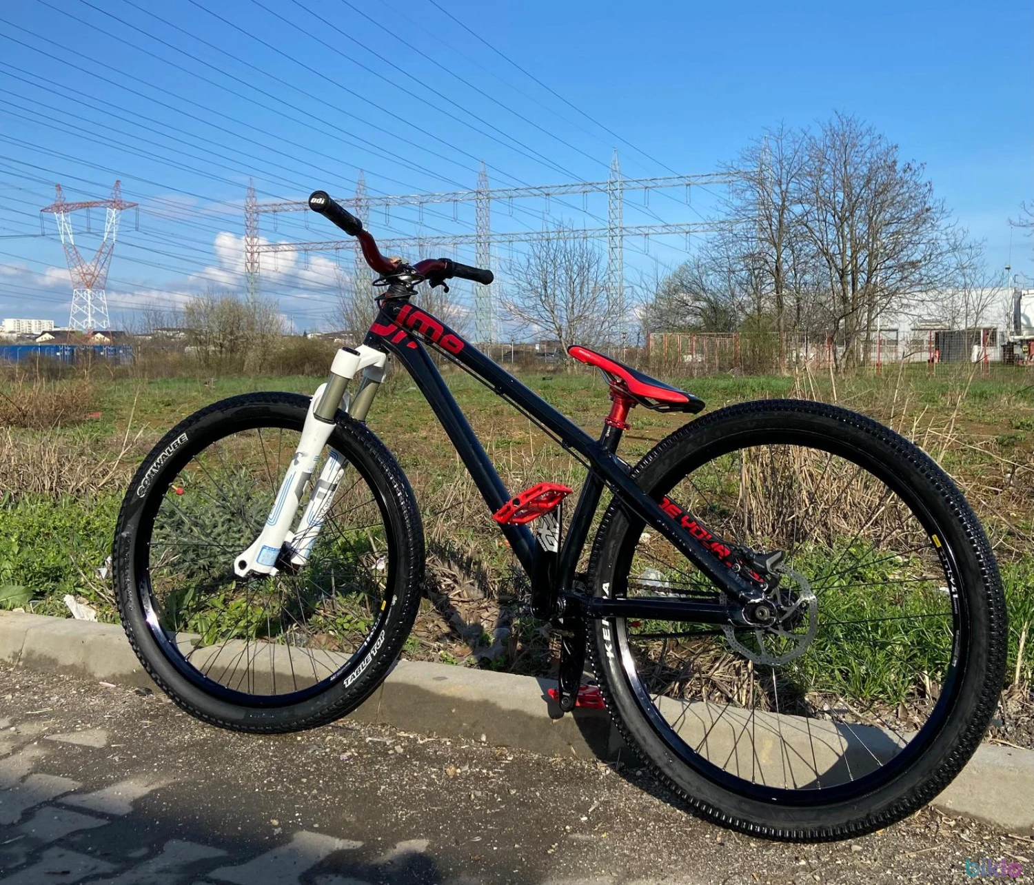 3. Vand dirtjumper Dartmoor Two6player Pump custom 26''