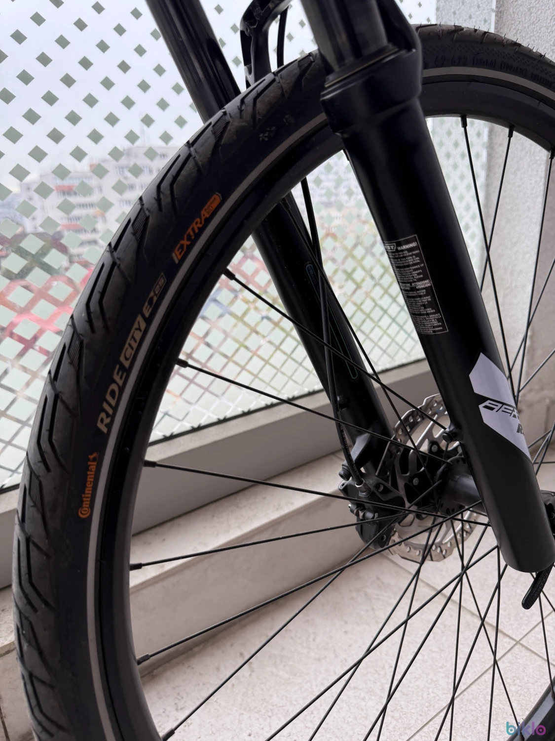 6. Bicicleta Superior XC 879, marimea M