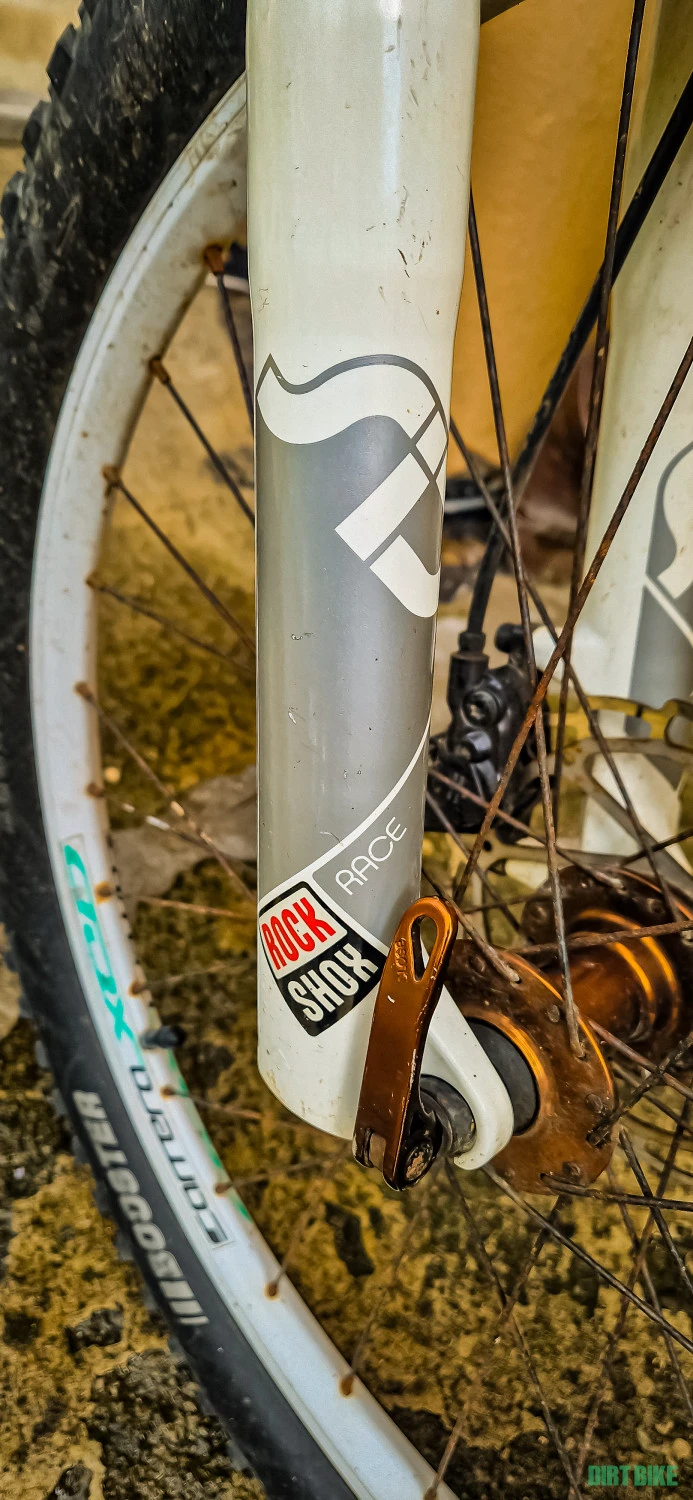 6. Bicicleta copii full suspension 24" custom build