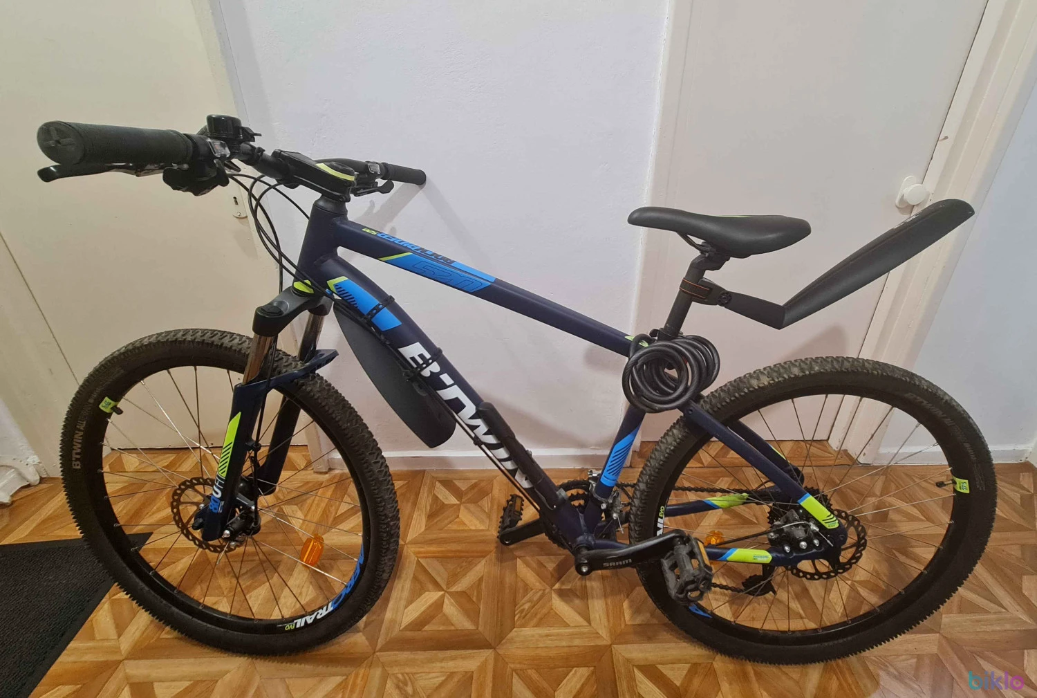 1. BTwin RockRider 520 (Navy Blue)