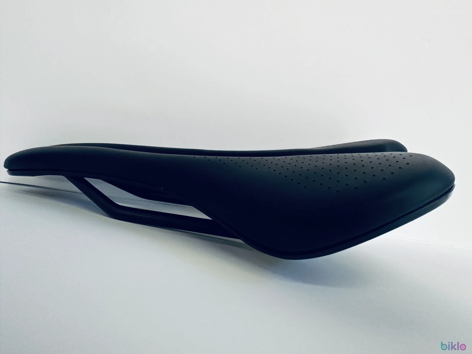 4. Sea Ritchey WCS Skyline Carbon Saddle