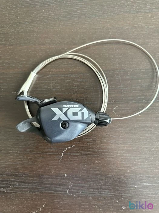 1. Maneta schimbator Sram X01 Noua