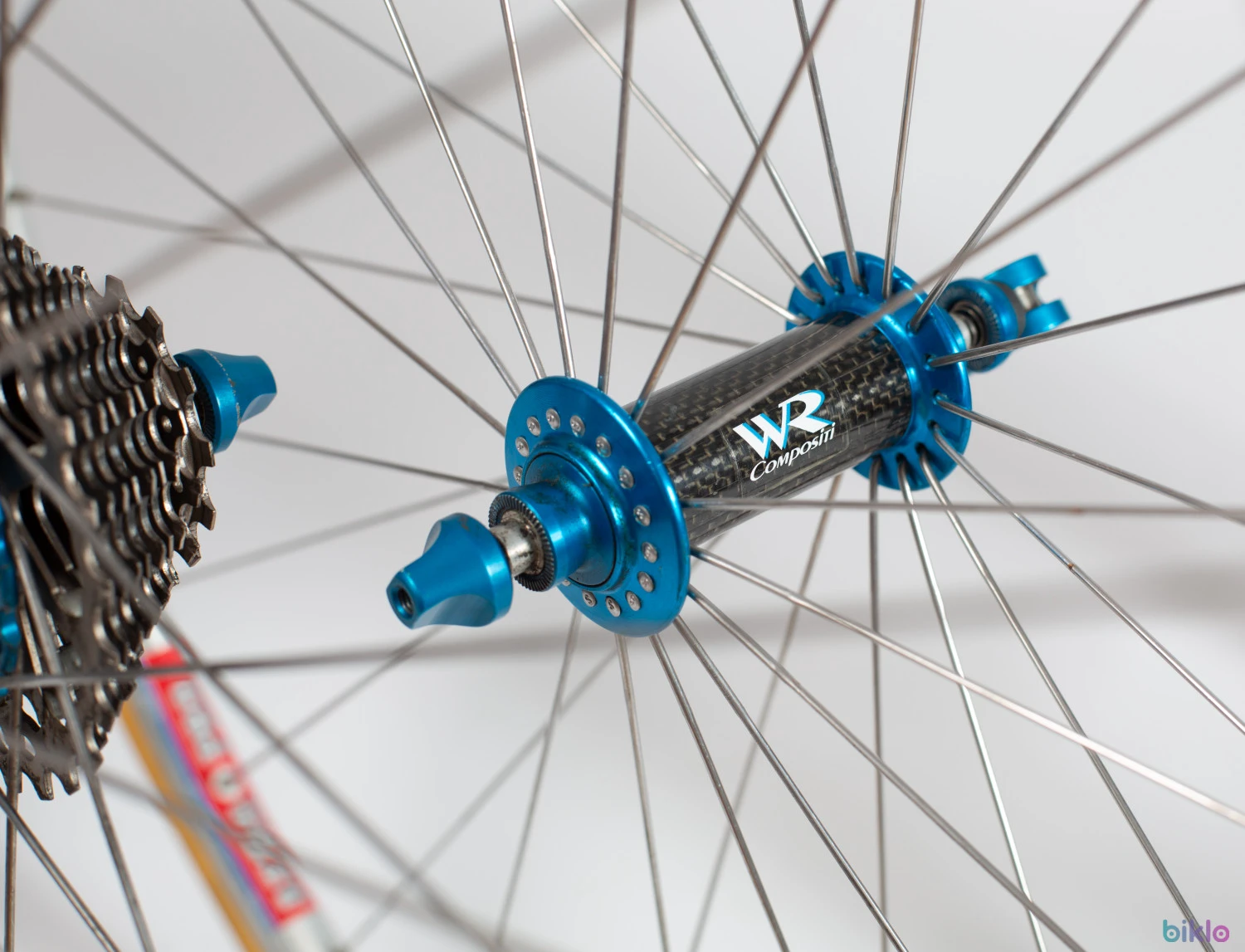 6. Roti cursiera 700C WR Compositi butuci carbon, caseta pt Campagnolo 10v vintage 2000s.