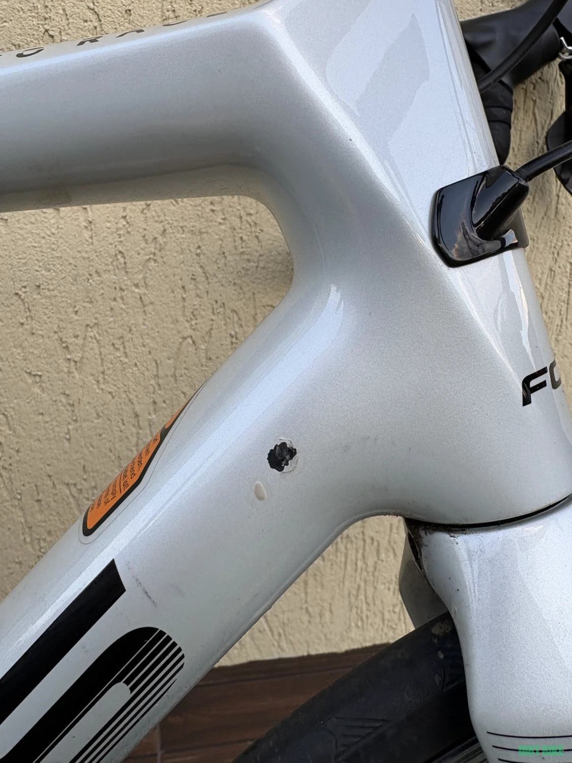 5. Focus Izalco Race