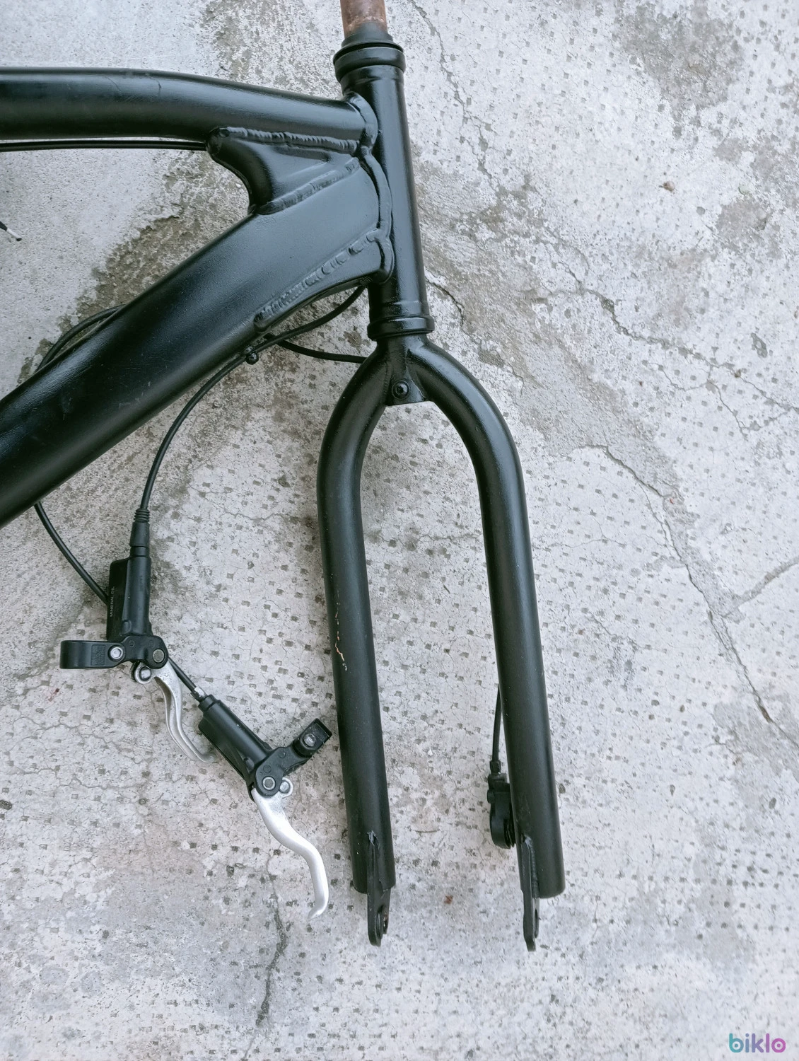 9. Cadru MTB 26 Dirt aluminiu numai pt frână disc dropout orizontale + furca si piese