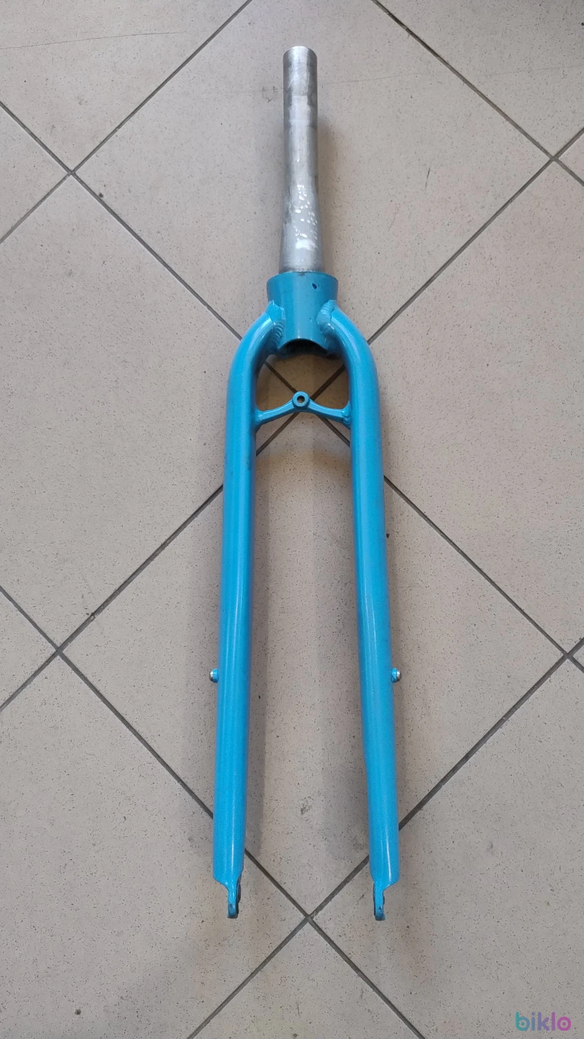 1. Furca alu fixã cu gât tapered pt roti 29"