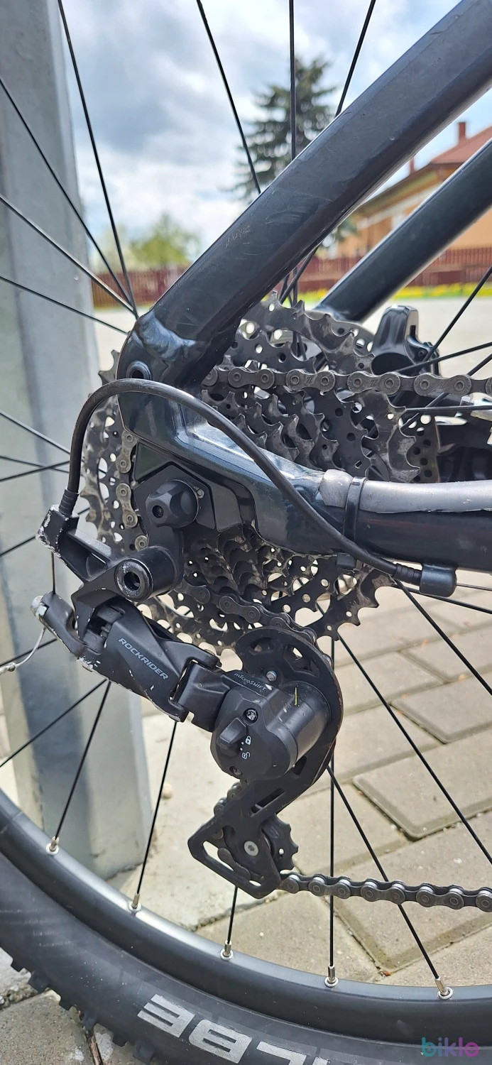 8. Bicicleta MTB Rockrider st530