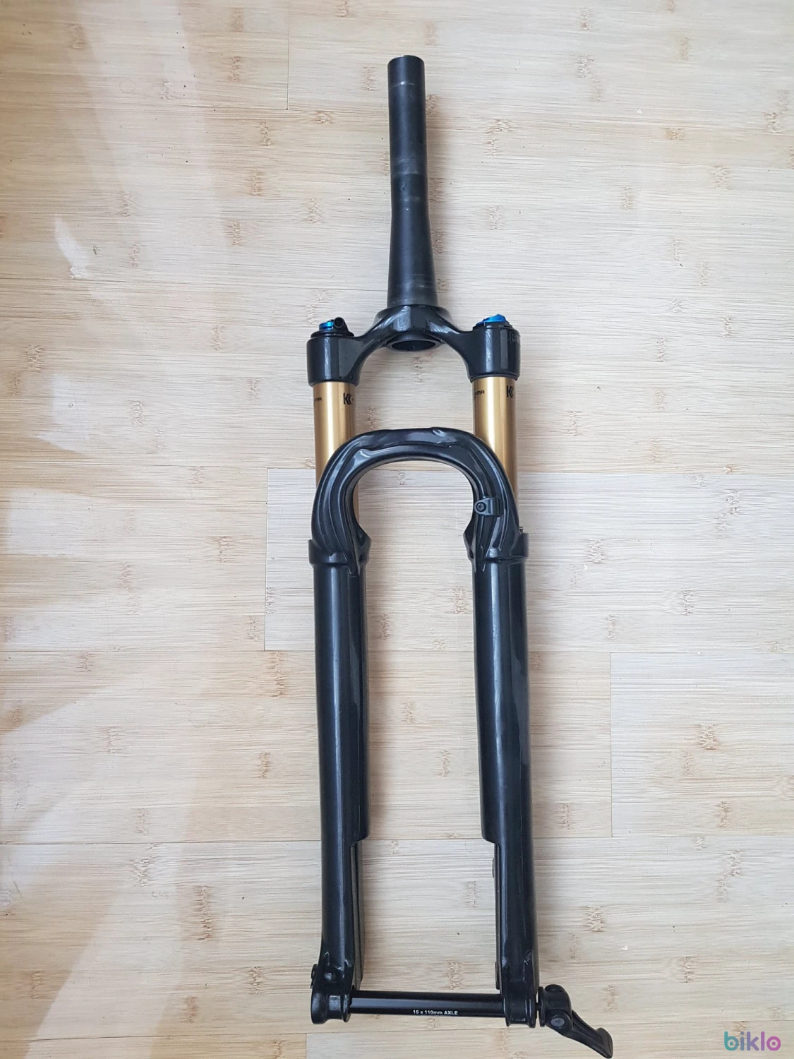 1. Furca FOX 32 Factory Kashima 2023 Remote