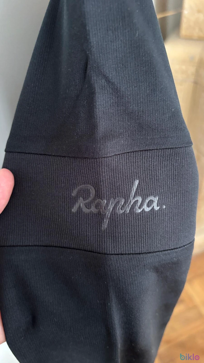 6. Rapha Classic Long Sleeve Jersey