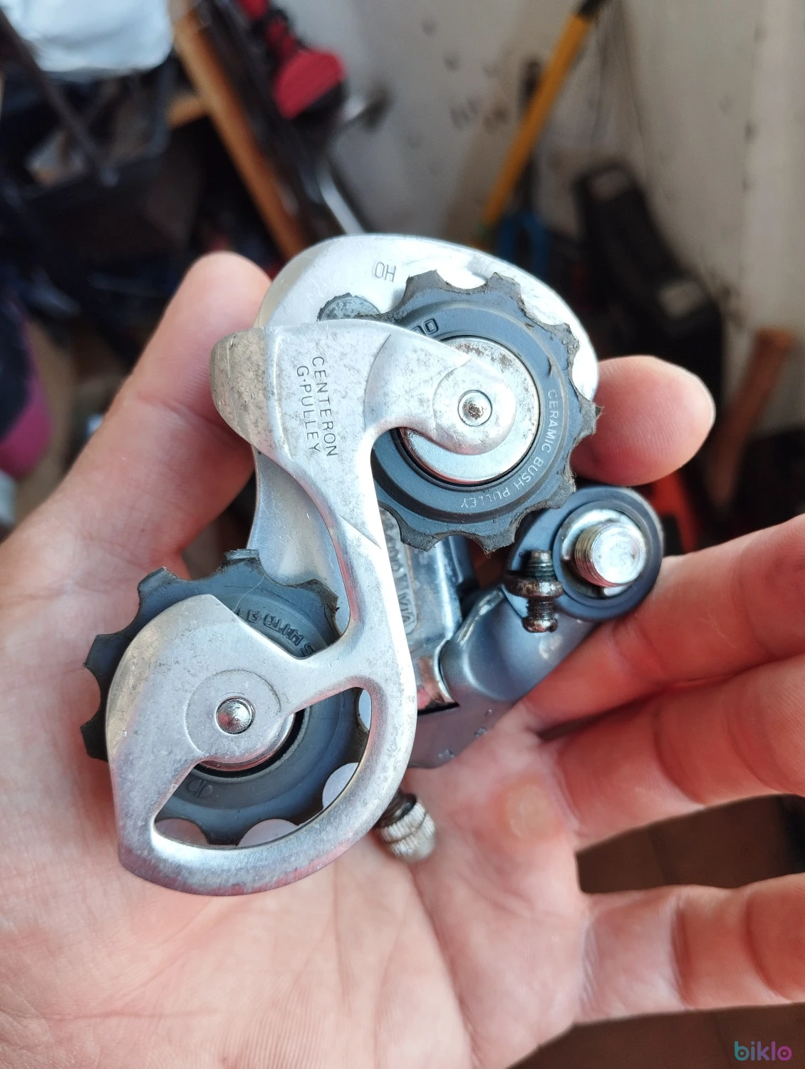 2. Schimbator pinioane Shimano 600