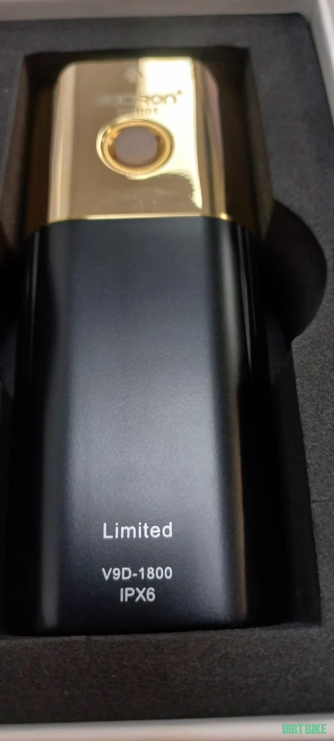 7. Far Gaciron V9D-1800 Gold