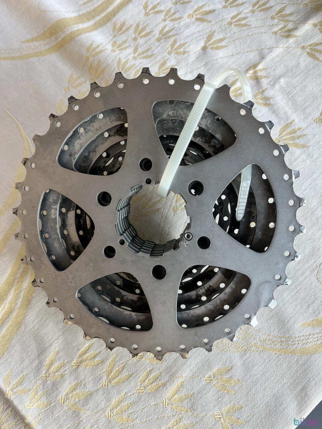 2. Casetă 9 pinioane SRAM