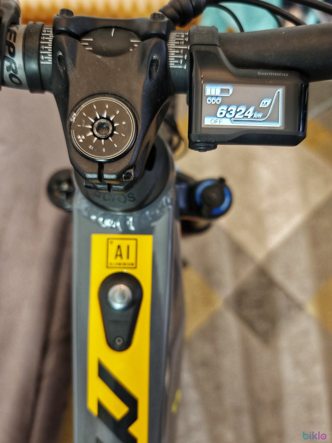 2. 2022 Nukeproof Megawatt 297 Comp Mountain E-Bike - Medium