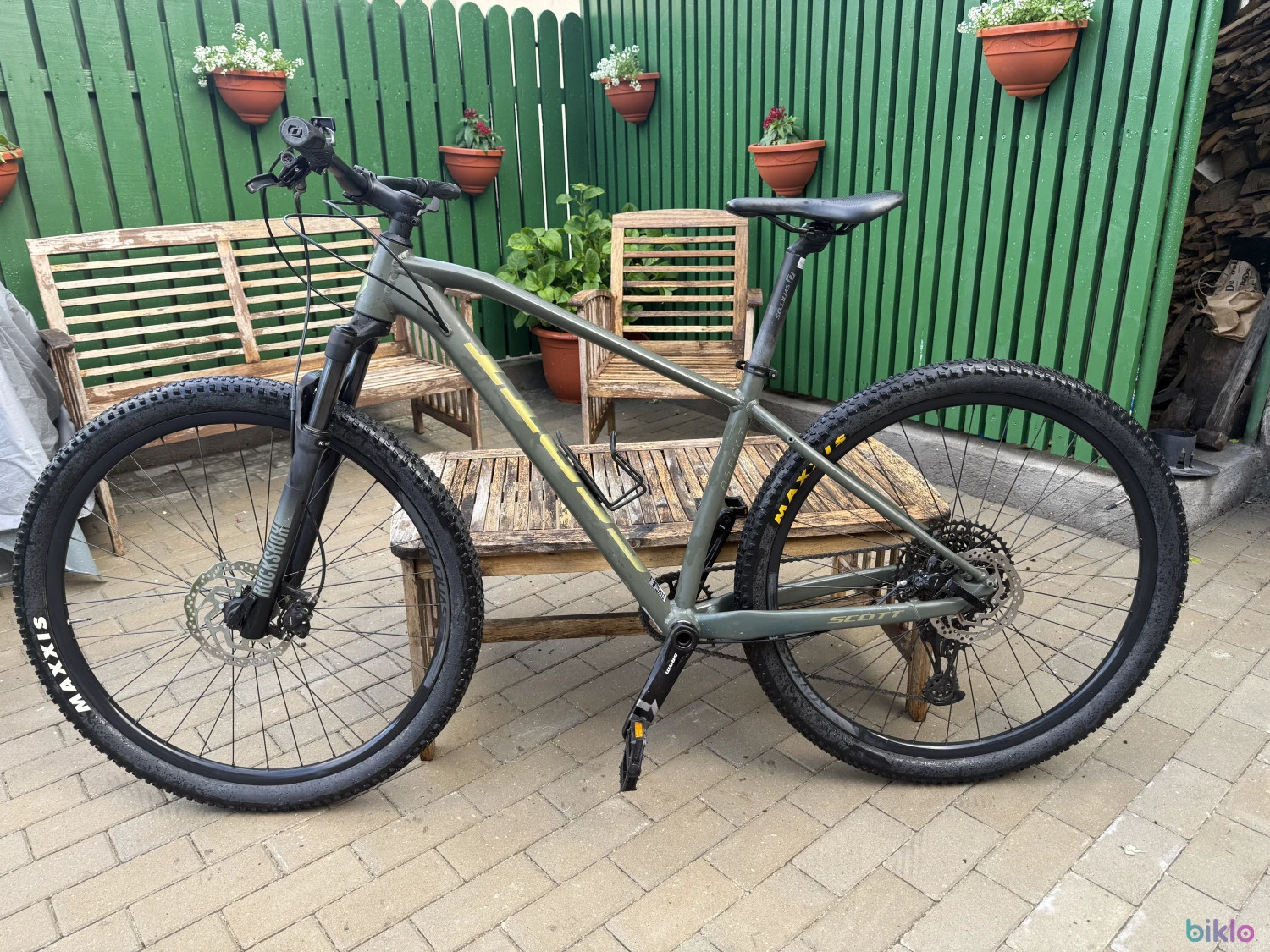9. Scott Aspect 910 - Aproape nou