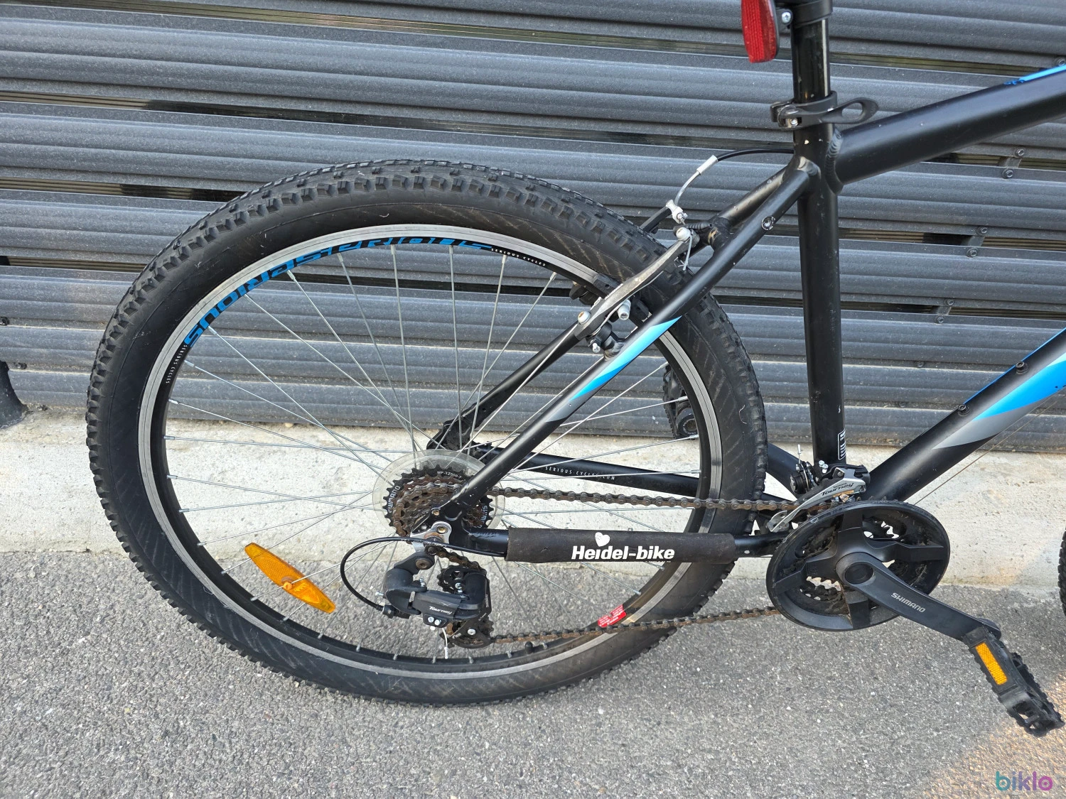 9. Serious RockVile roti 27,5"