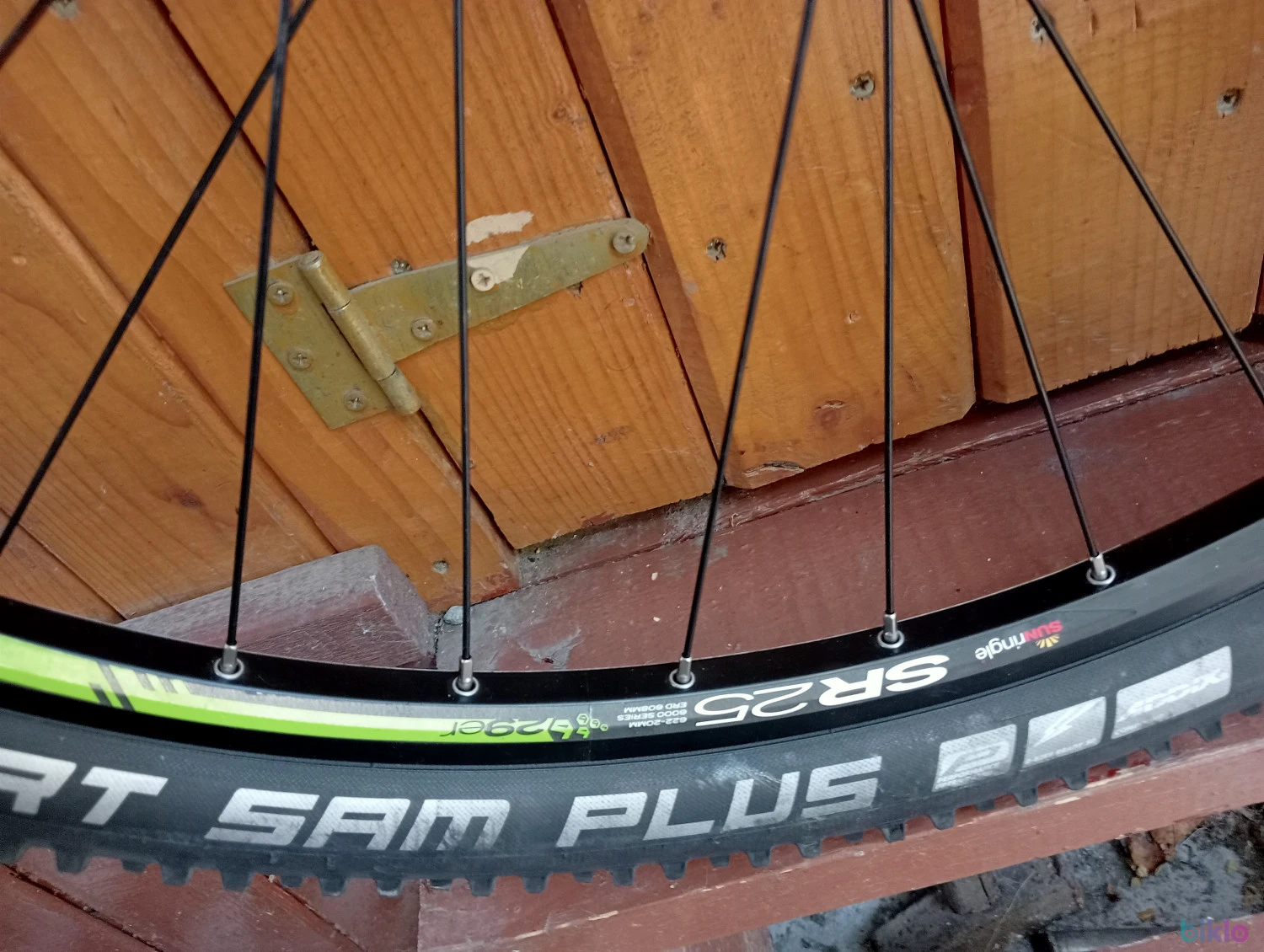 8. Roata fata mtb 29" janta si butuc pe rulment DT Swiss disc frana 180 mm Bergamont 29
