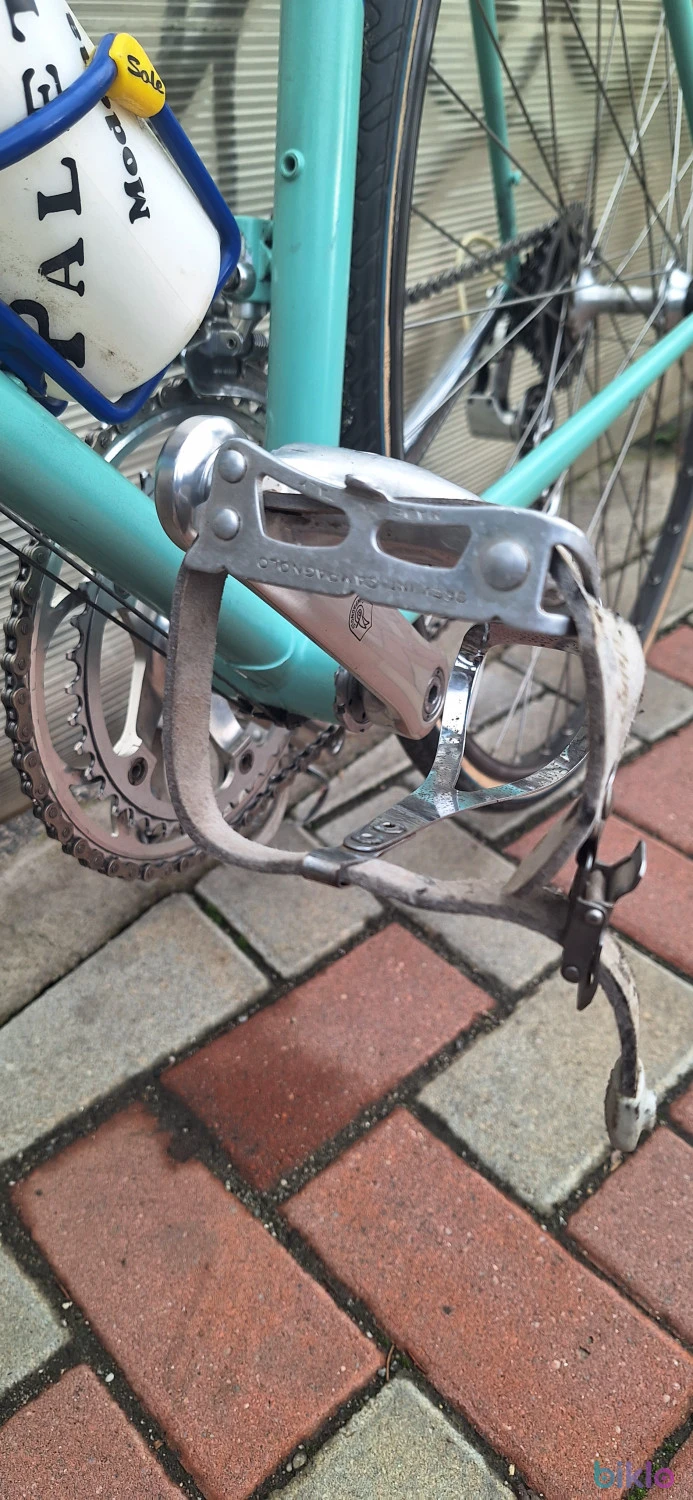 9. Vand cursiera vintage Bianchi