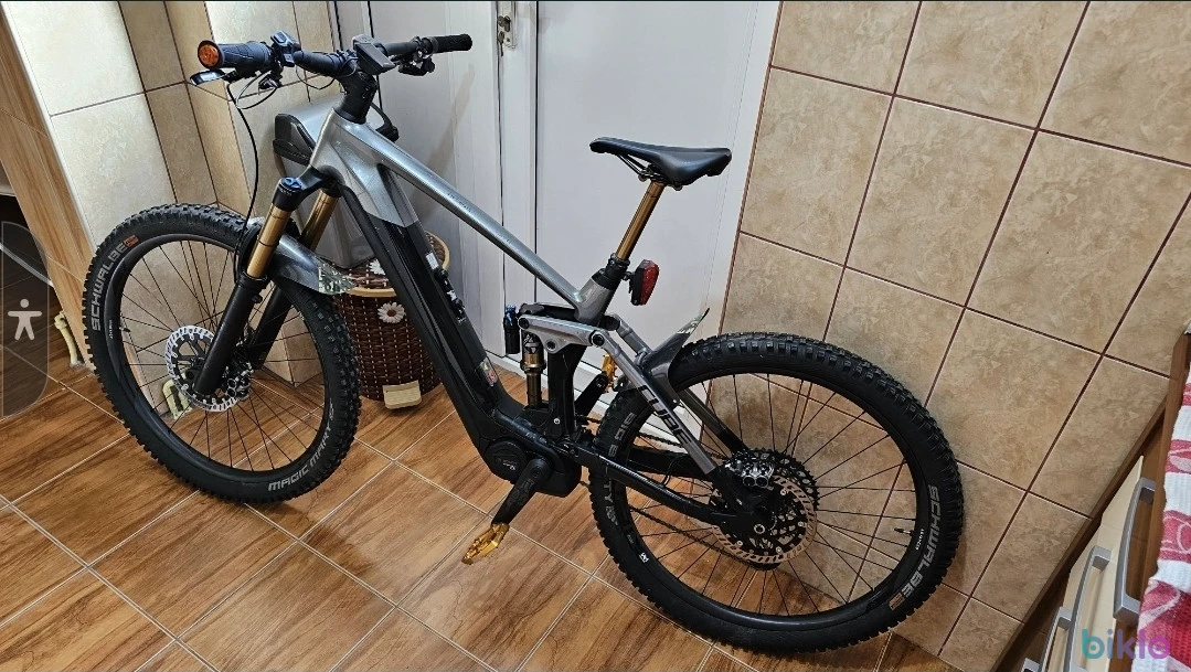 4. 550 km , factura
