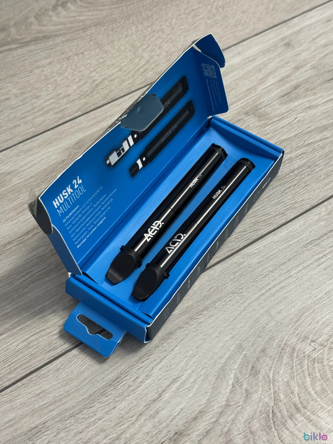 1. Set scule multi-tool ACID Husk 24
