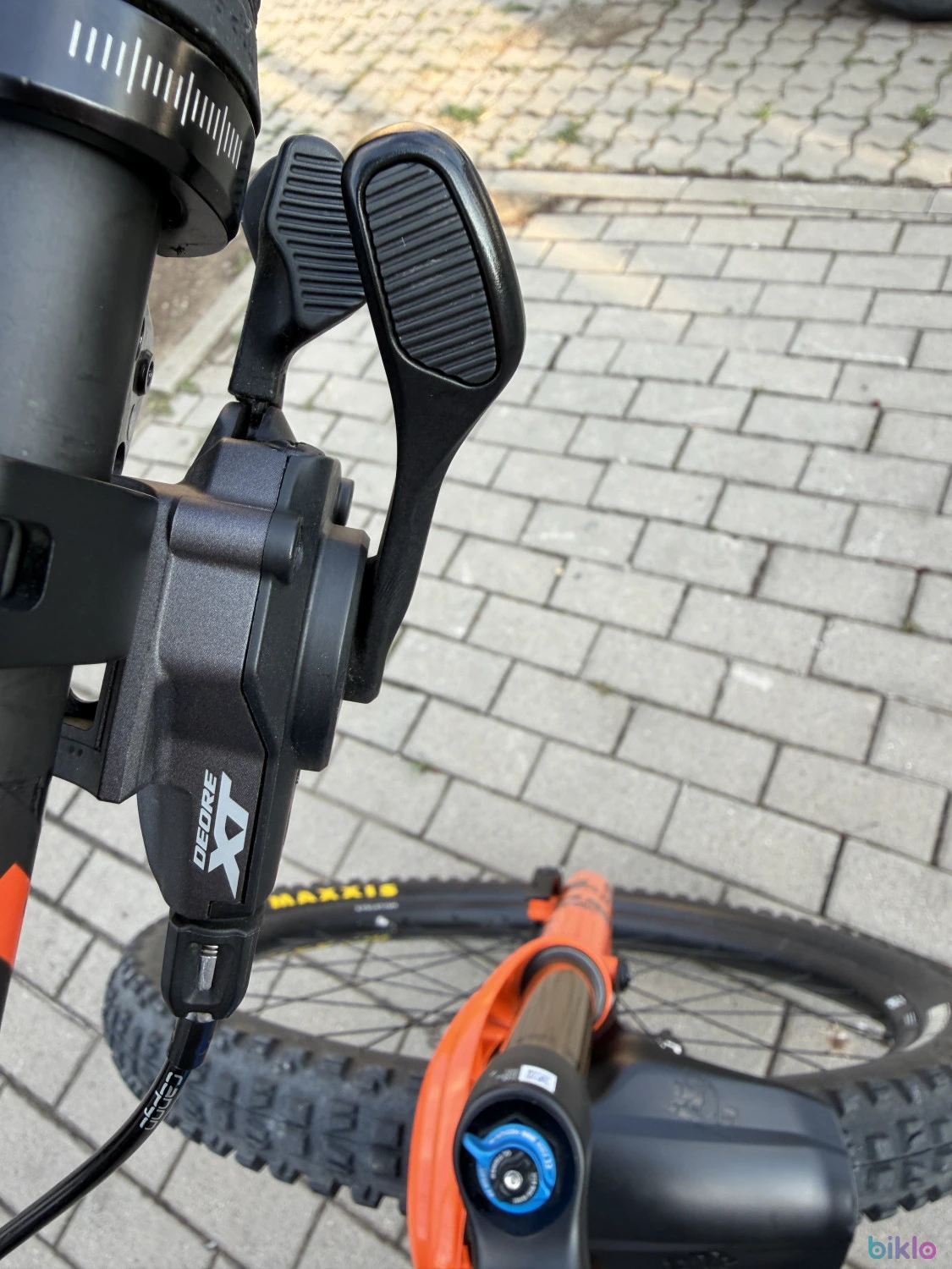 20. Bicicleta Electrica Cube Stereo Hybrid 160 HPC Actionteam 750 27.5