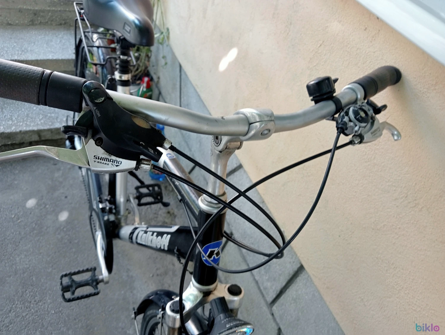 6. Bicicleta oras alu Gudereit Germania 24 V Shimano Deore dinam Shimano in butuc Suspensie furca fata si tija de sa