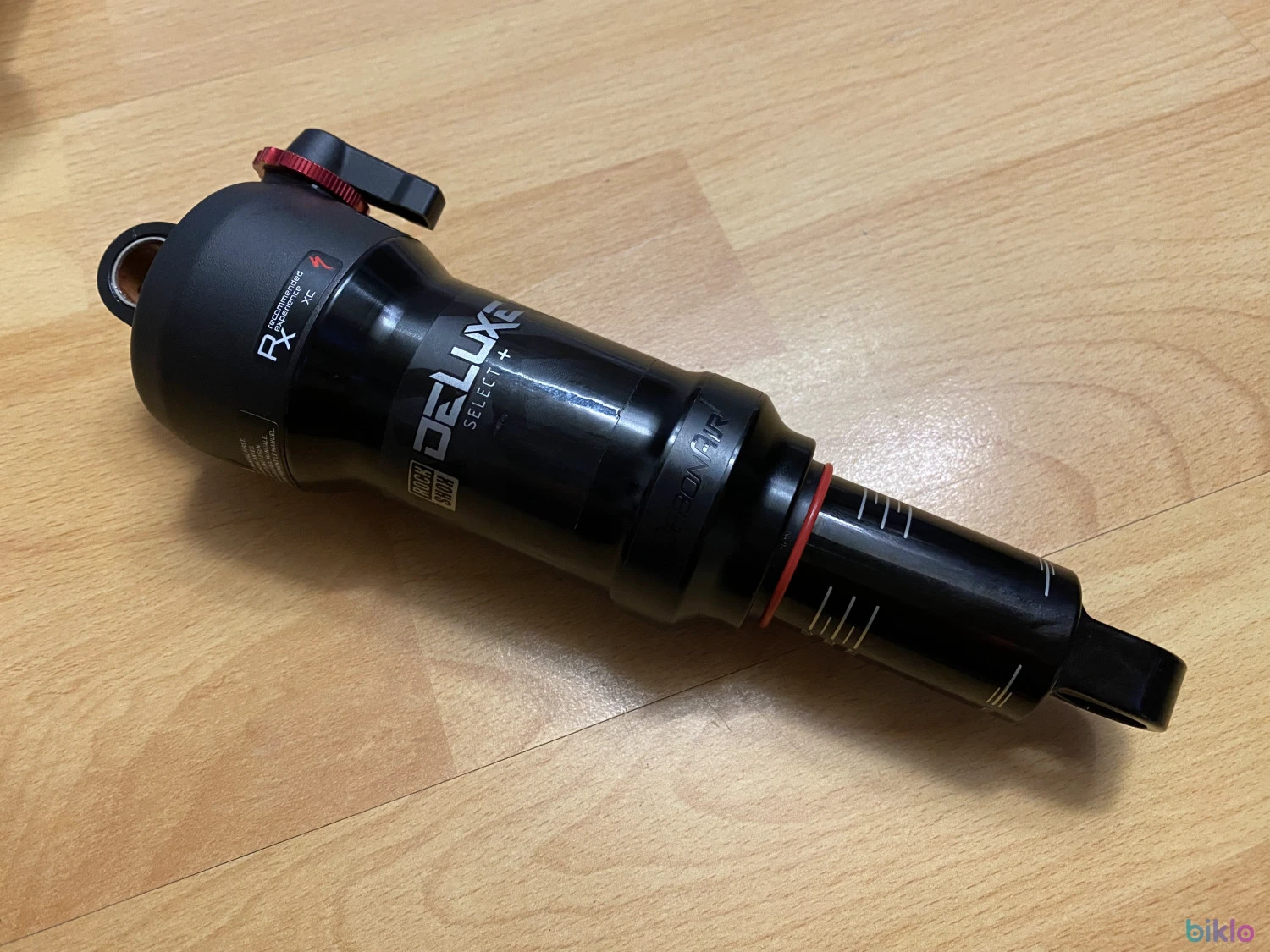 1. RockShox DELUXE Select+ 190x40