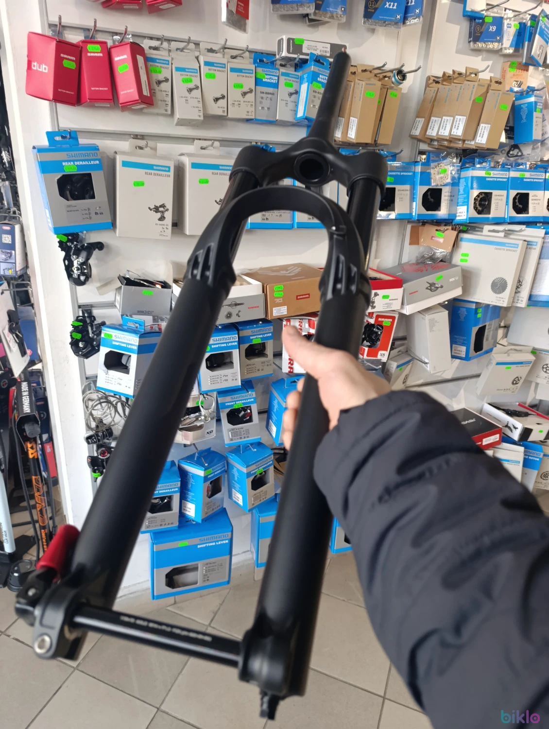 7. Fox 36 Performance E-Optimized 29" 140mm 3PosGrip Tapered Boost