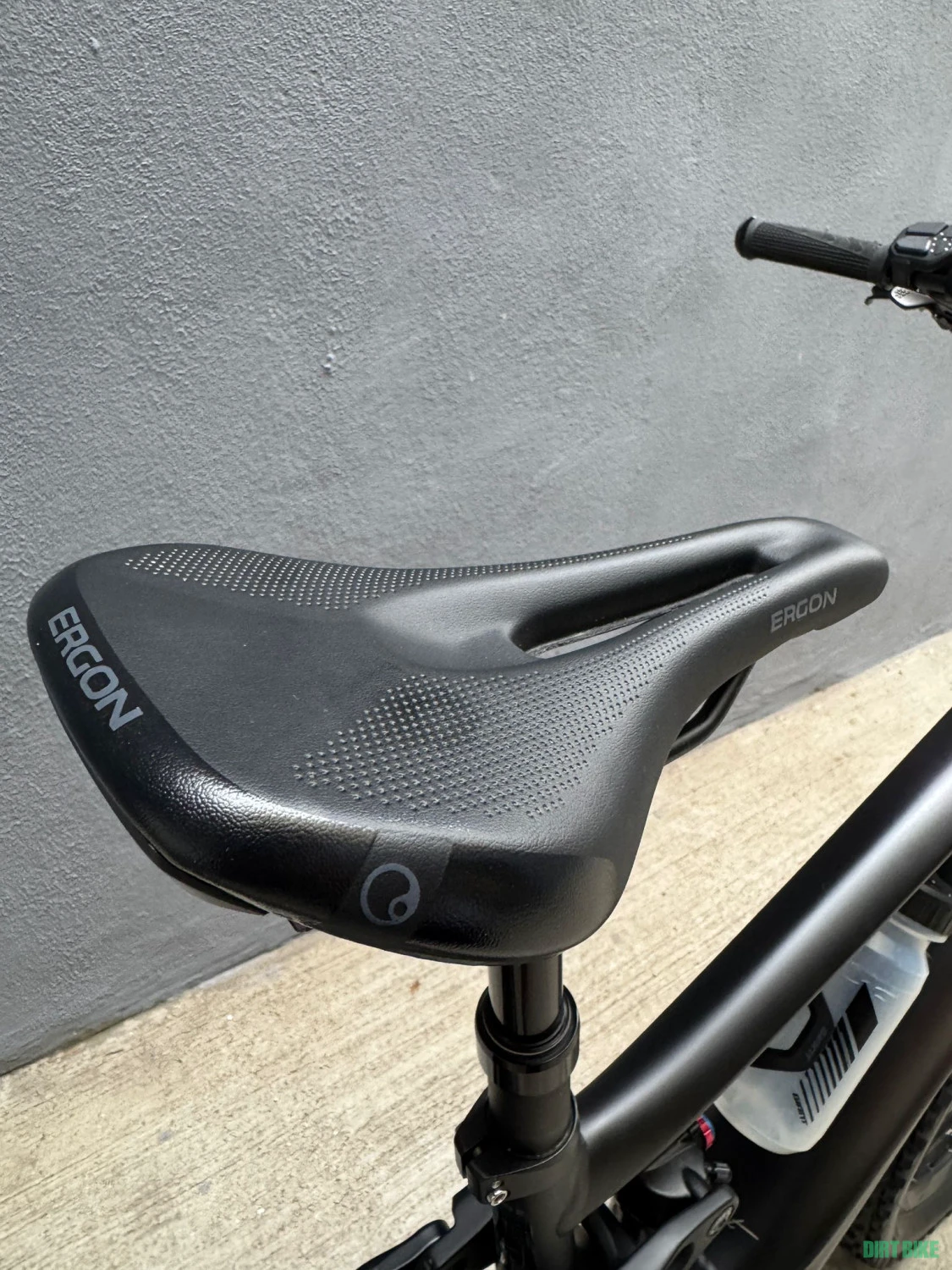 9. Bicicleta Electrica Liv Giant Intrigue X E+ 2 PRO 29'' Dark Iridiscent S