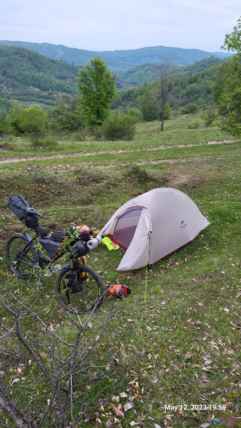 1. Cort NatureHike