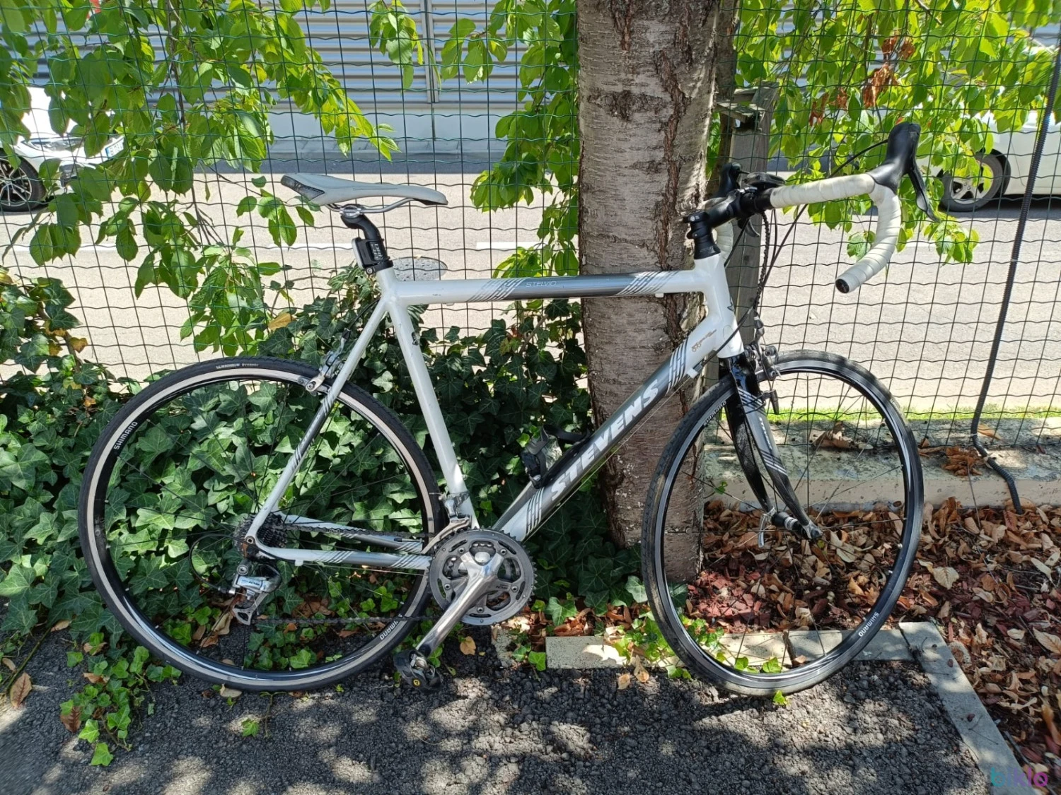 1. Bicicleta Stevens Stelvio