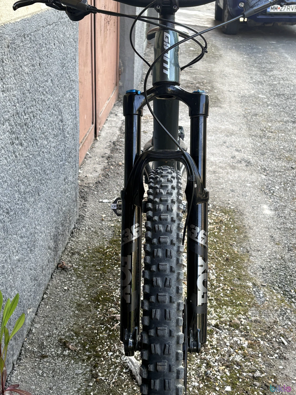 2. Giant trance x 29