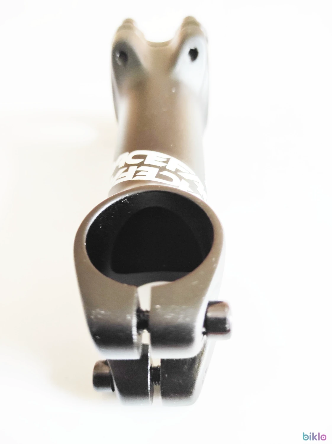 10. Pipa Race Face Ride XC 31.8x100mm noua