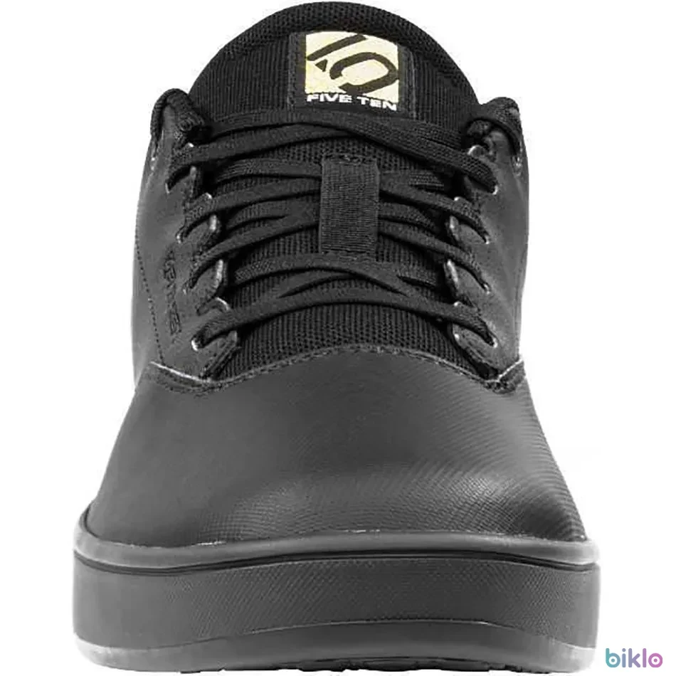 6. NOU! Pantofi Five Ten 5.10 District Clipless - SPD