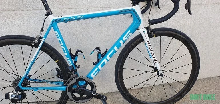 1. Focus Izalco Max Ag2r SRAM RED eTap