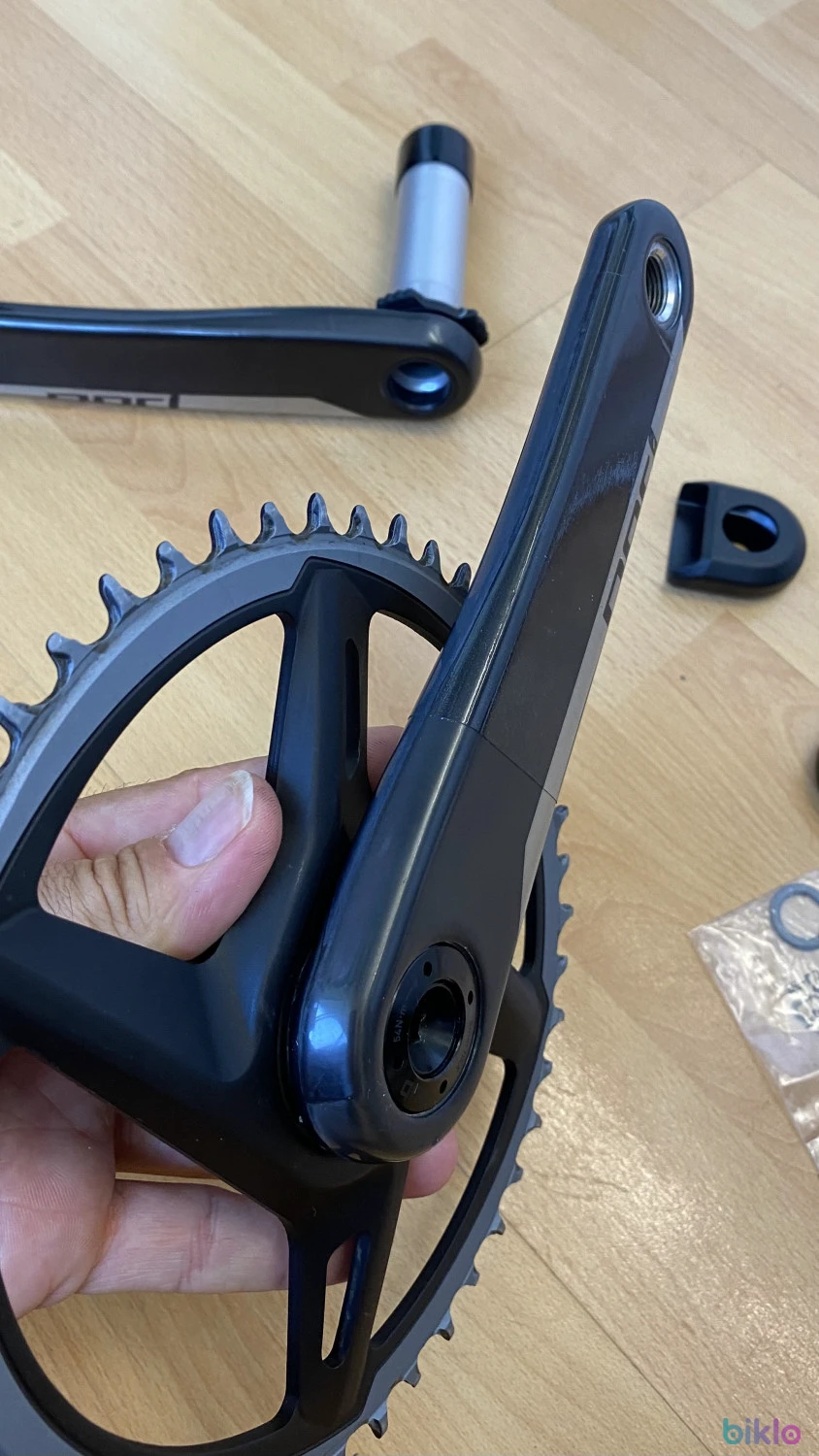 7. Sram Red AXS D1 46T 170mm DUB SL