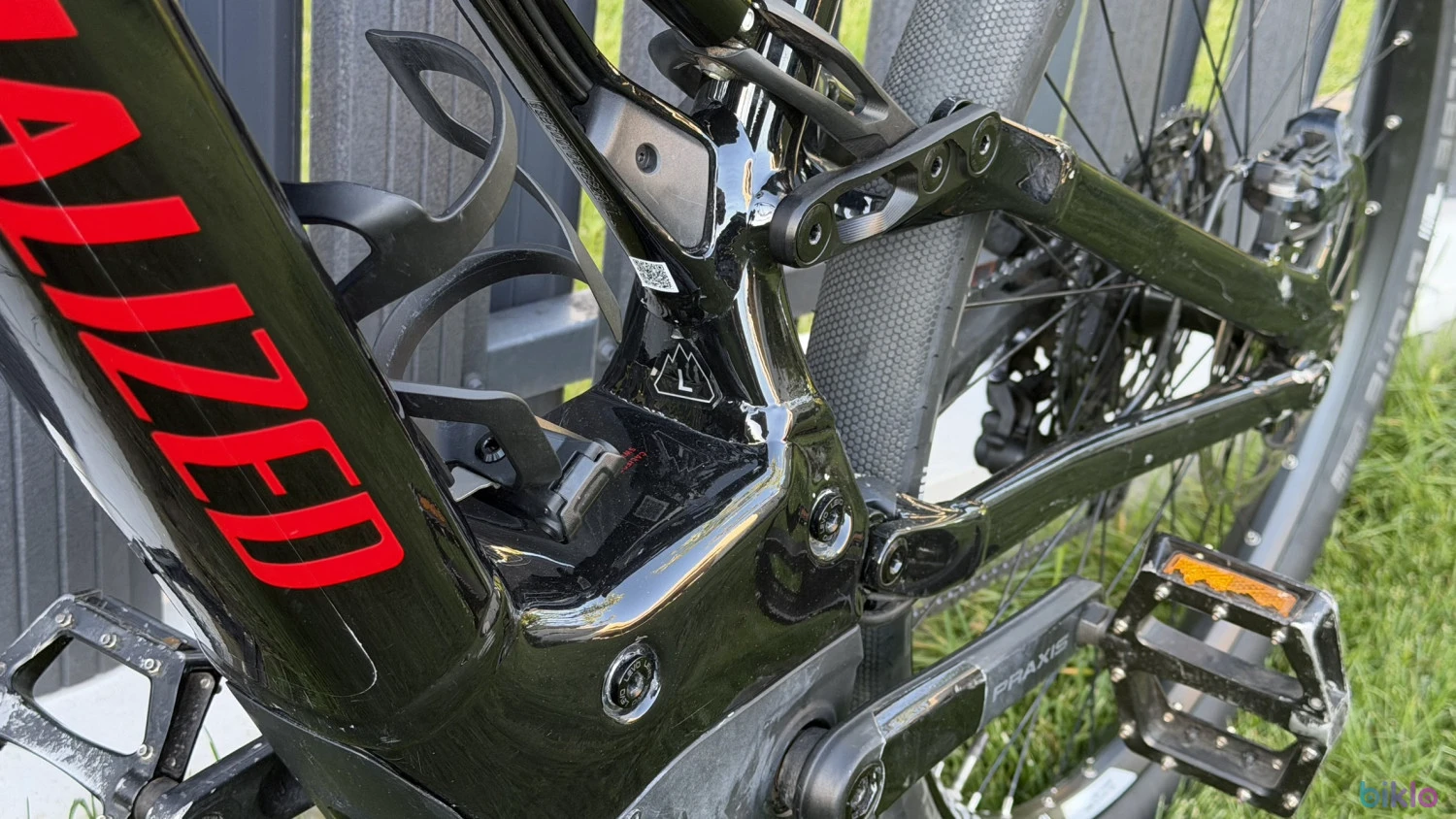 6. Specialized Levo Turbo Comp L 2021 full box