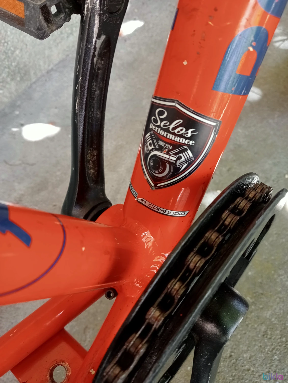 7. Mtb aluminiu cu suspensie Rossignol 7 V Shimano Altus roti 20 cadru mic 27 cm