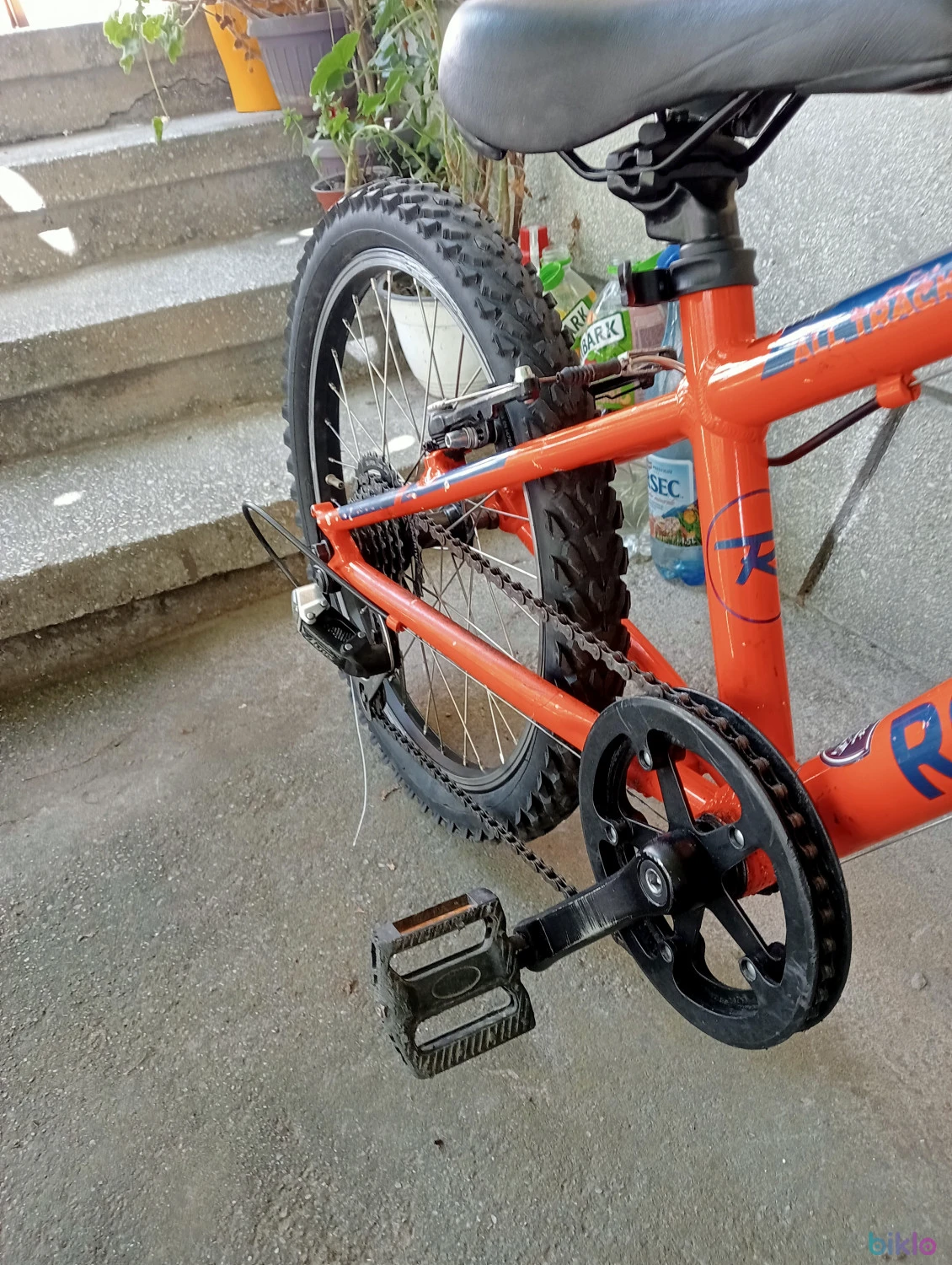 10. Mtb aluminiu cu suspensie Rossignol 7 V Shimano Altus roti 20 cadru mic 27 cm