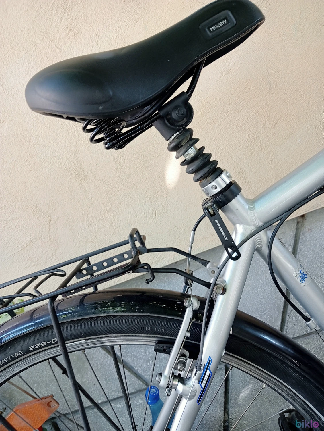 7. Bicicleta oras alu Gudereit Germania 24 V Shimano Deore dinam Shimano in butuc Suspensie furca fata si tija de sa