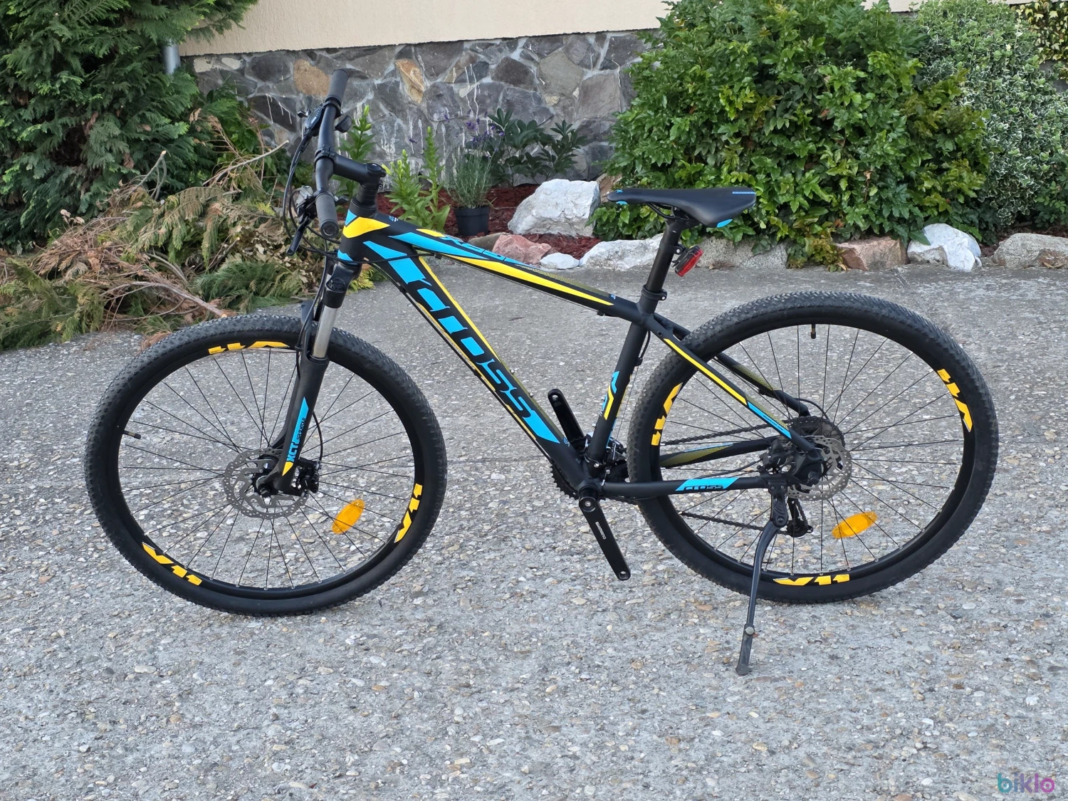 2. Cross grx 9