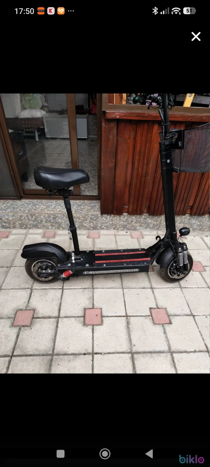 1. Trotineta electrica Lamtweel AK-02
