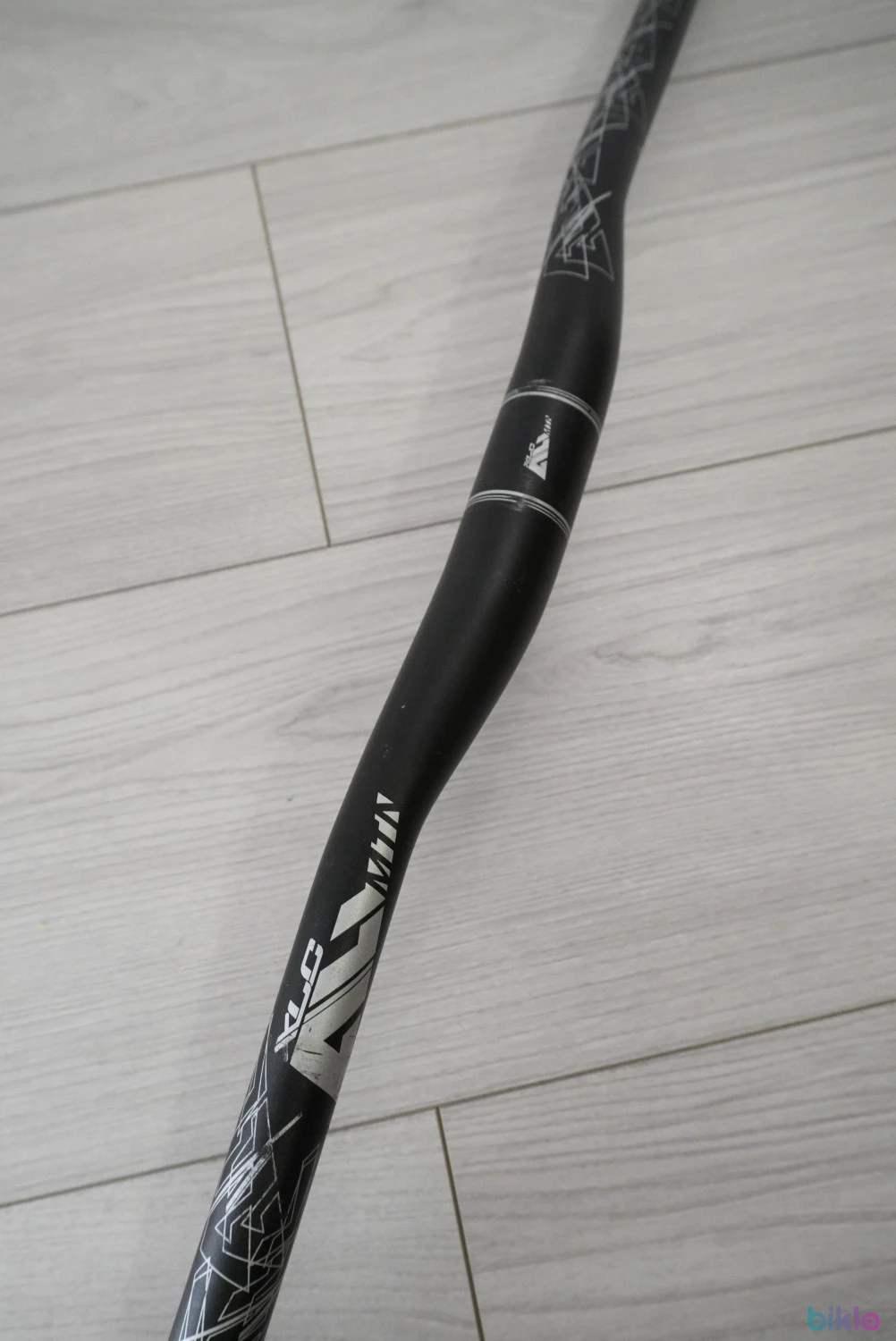3. Ghidon XLC All MTN Topflat HB-M18 sweep 12 grade, 10mm rise 710mm 31 8mm 10mm rise