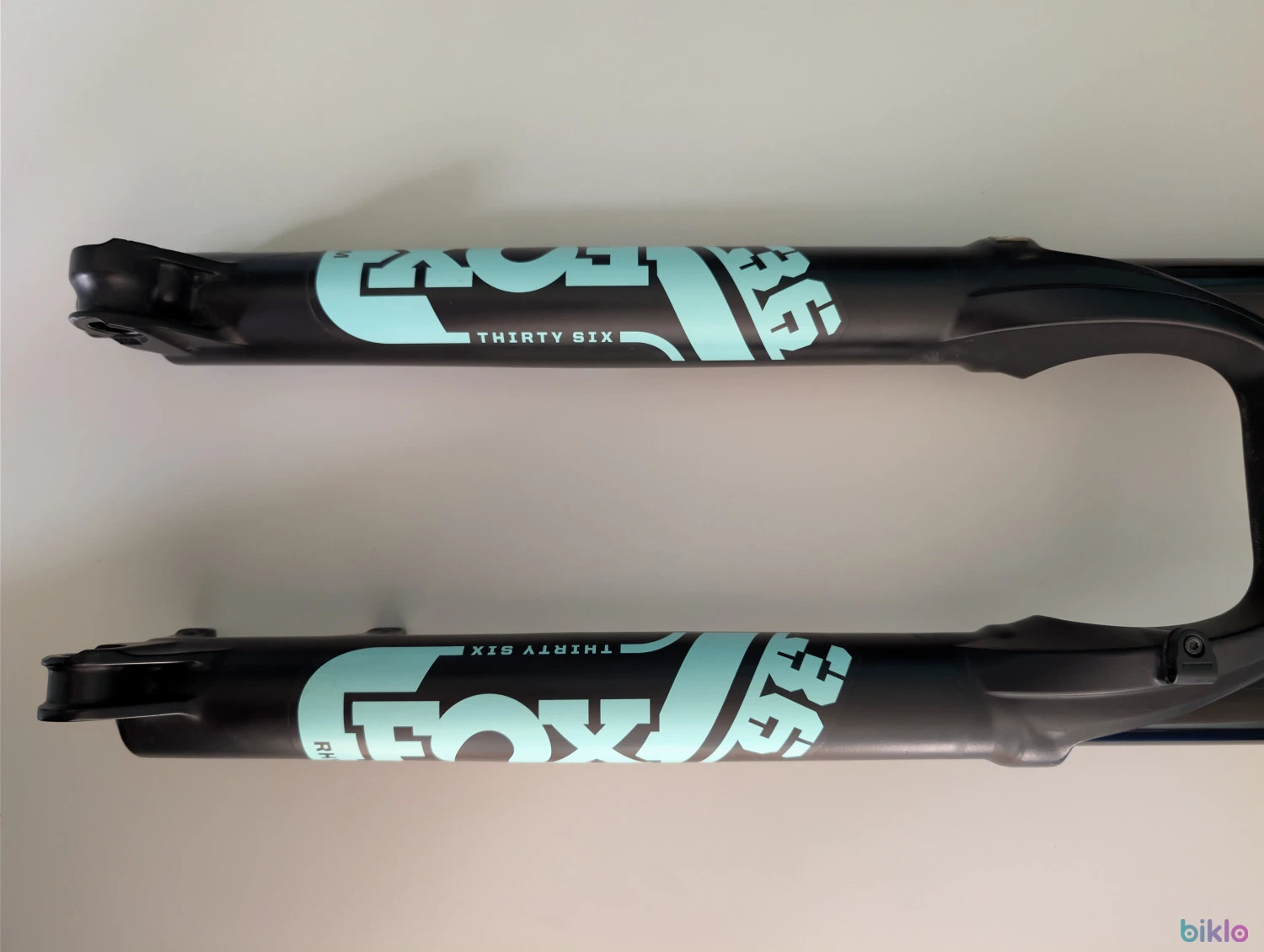 4. Fox 36 Rhythm, 170mm, GRIP, 29",44mm offset,Boost110, 15mm Kabolt axle