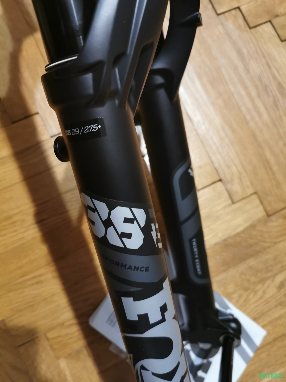 4. Fox 38 Float Performance - 29" / 27.5+", Boost, E-Optimized, 170mm, FiT Grip 3Pos * NOUA *