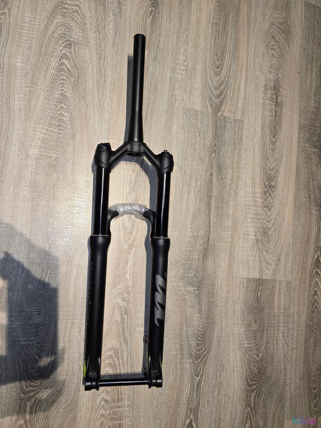 1. Furca Manitou Machette aer
