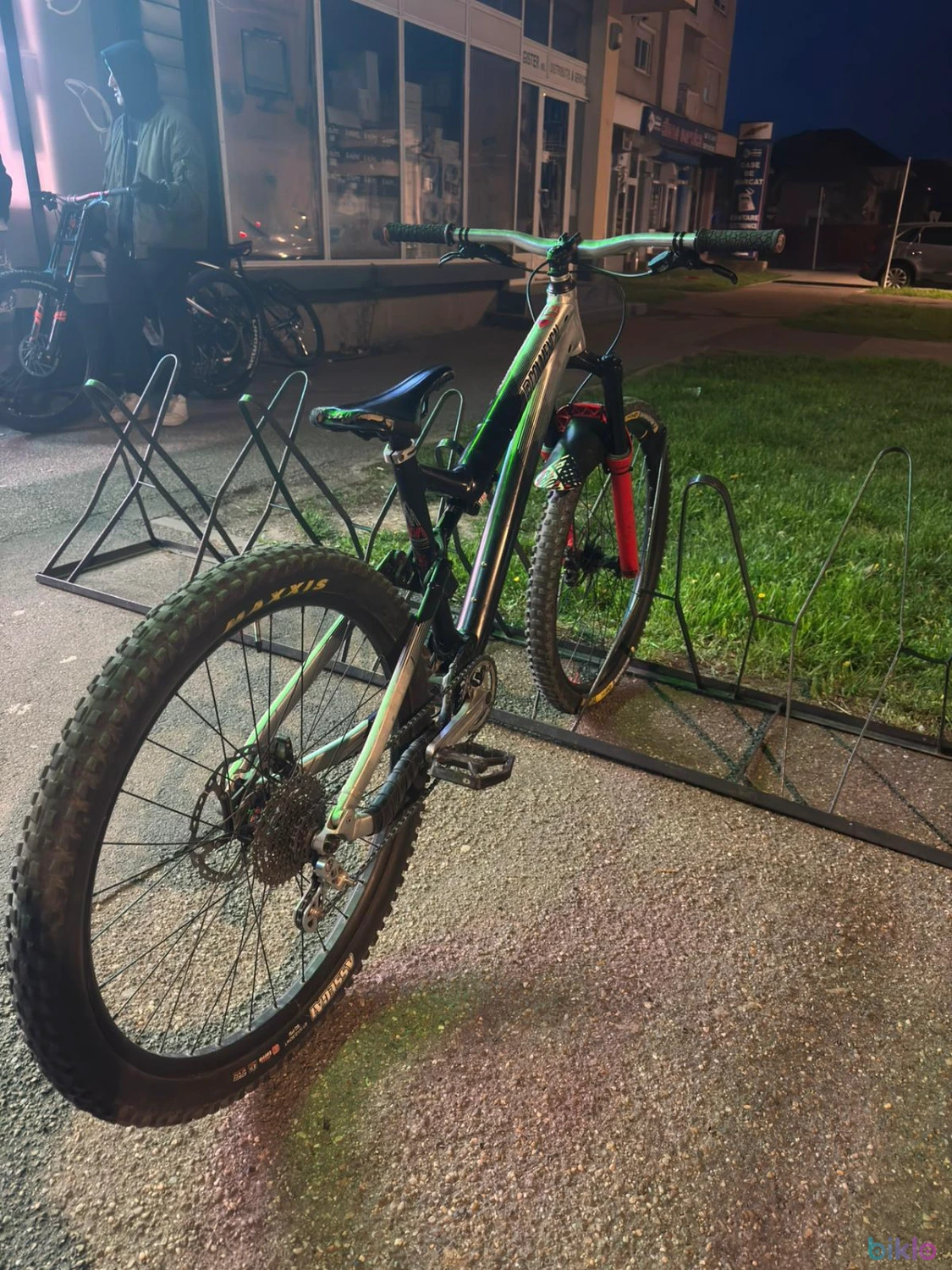 3. Vand/Schimb Commencal meta am v4 2017 brushed edition