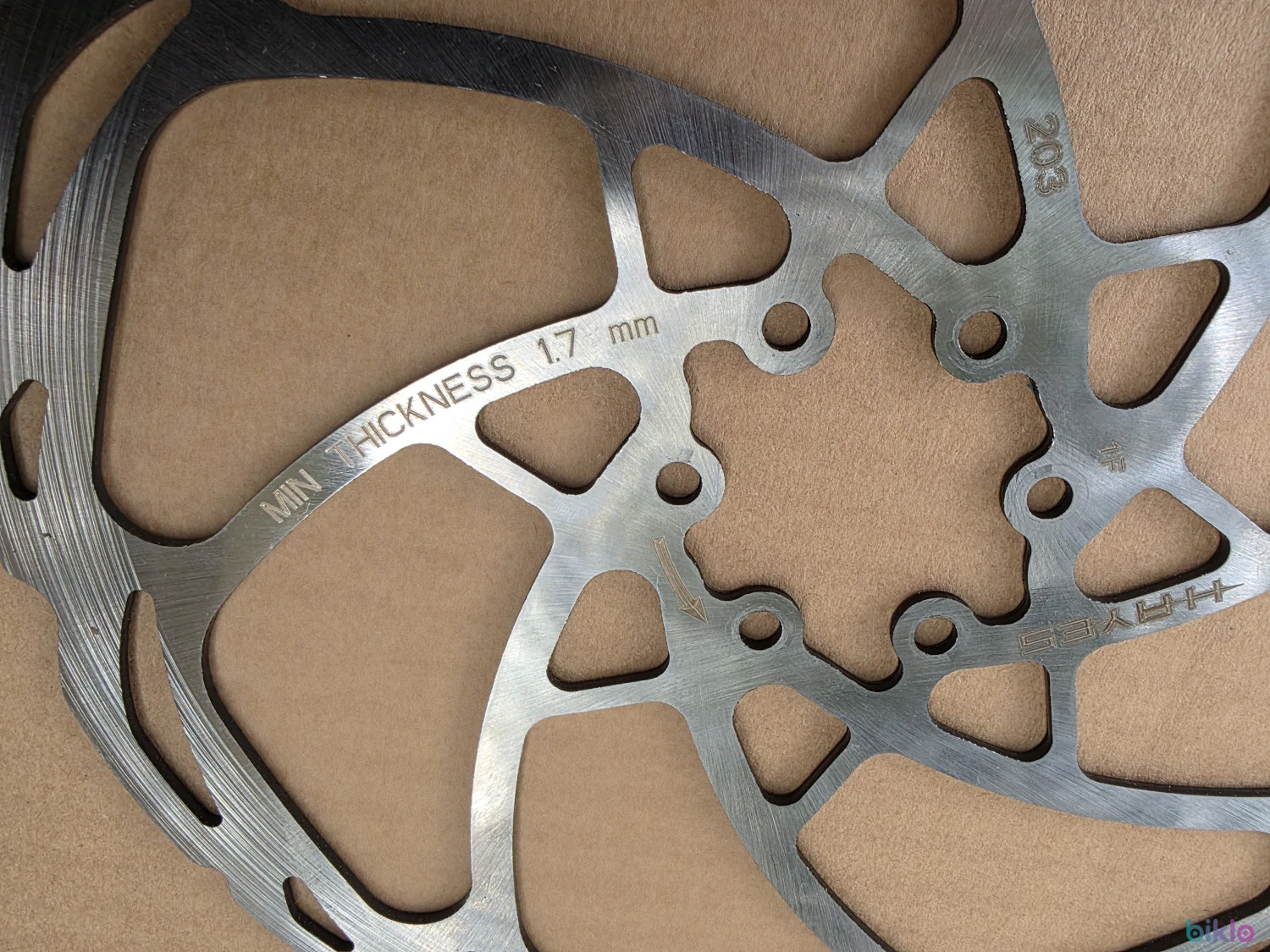 2. Hayes D-Series 203mm disc
